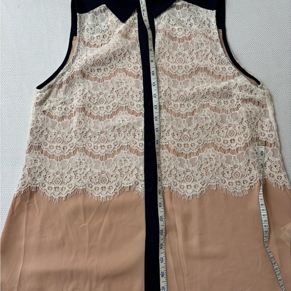 Sleeveless Lace button up Ryu New Large shirt women’s whimsicore - Picture 5 of 8